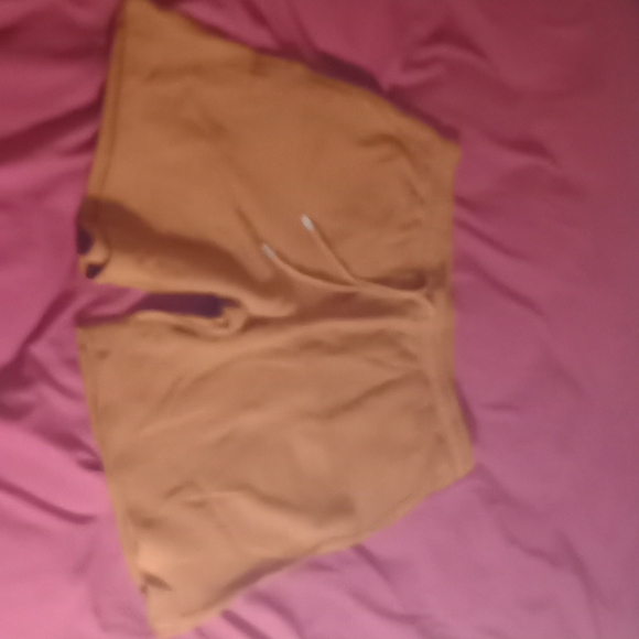 Short set - Picture 3 of 3